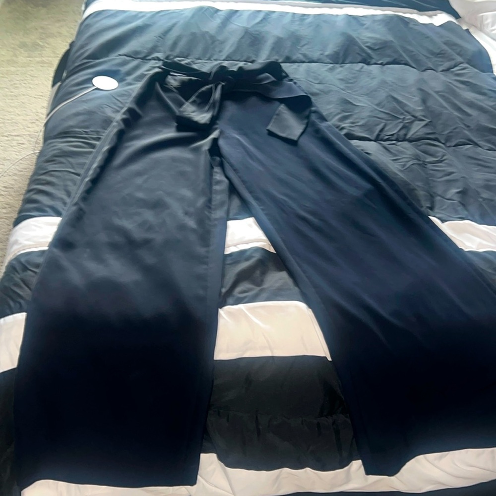 Ted Baker Navy Blue Bow Tie wide leg pants (sz 1) fits 4-6US